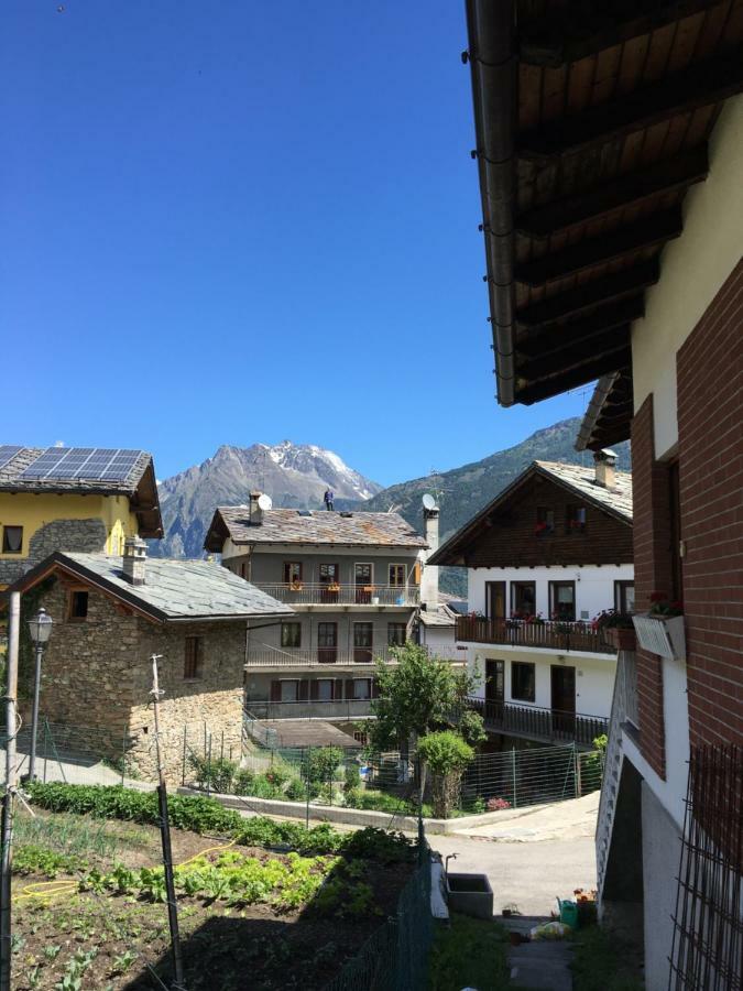 Coeur De Montagne Apartment Gignod Exterior foto